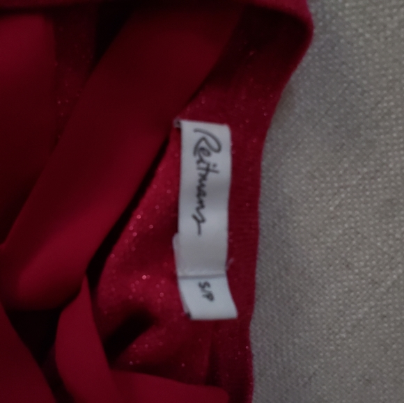 Sparkly top - Picture 3 of 3